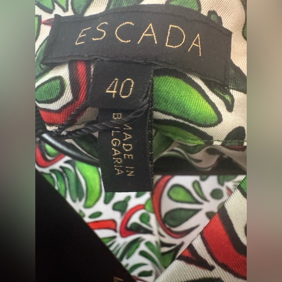Escada 💯 Silk Blouse - Picture 4 of 9